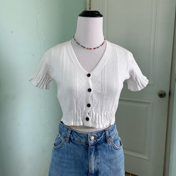 Korean Fashion White Knit Cottagecore Top - Picture 4 of 5